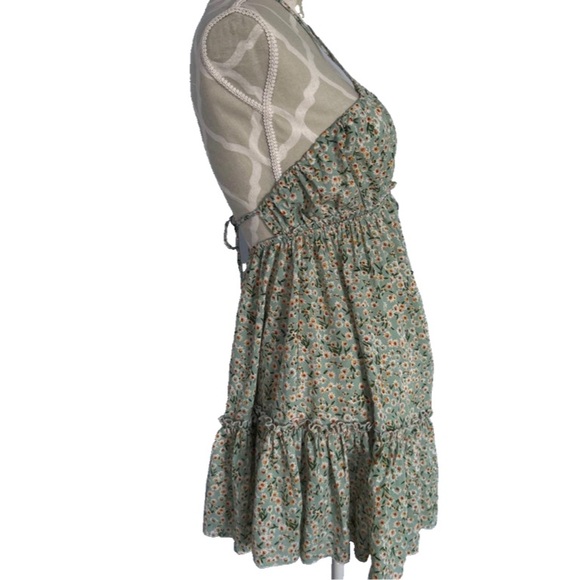 🌻4/$20 Shein Light Green Floral Print Mini Sundress Adjustable Tie V-Neck Size 4 - Picture 10 of 14